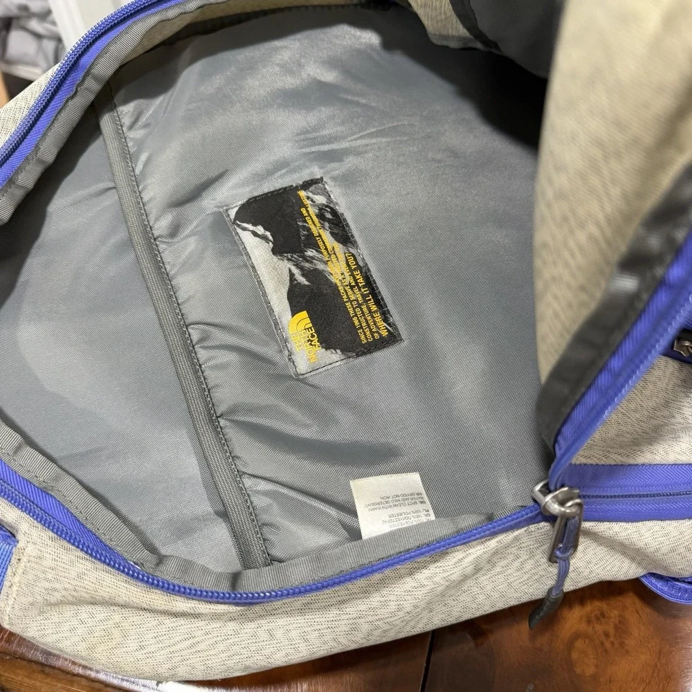 The North Face Wasatch Backpack Gray Blue Logo Hiking School Laptop Travel